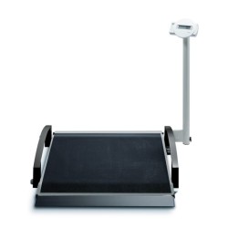 BASCULA DIGITAL DE PLATAFORMA 360KG DIV 100G TARA AUTO-HOLD BMI C/RIELES LATERALES Y RUEDAS – BM664